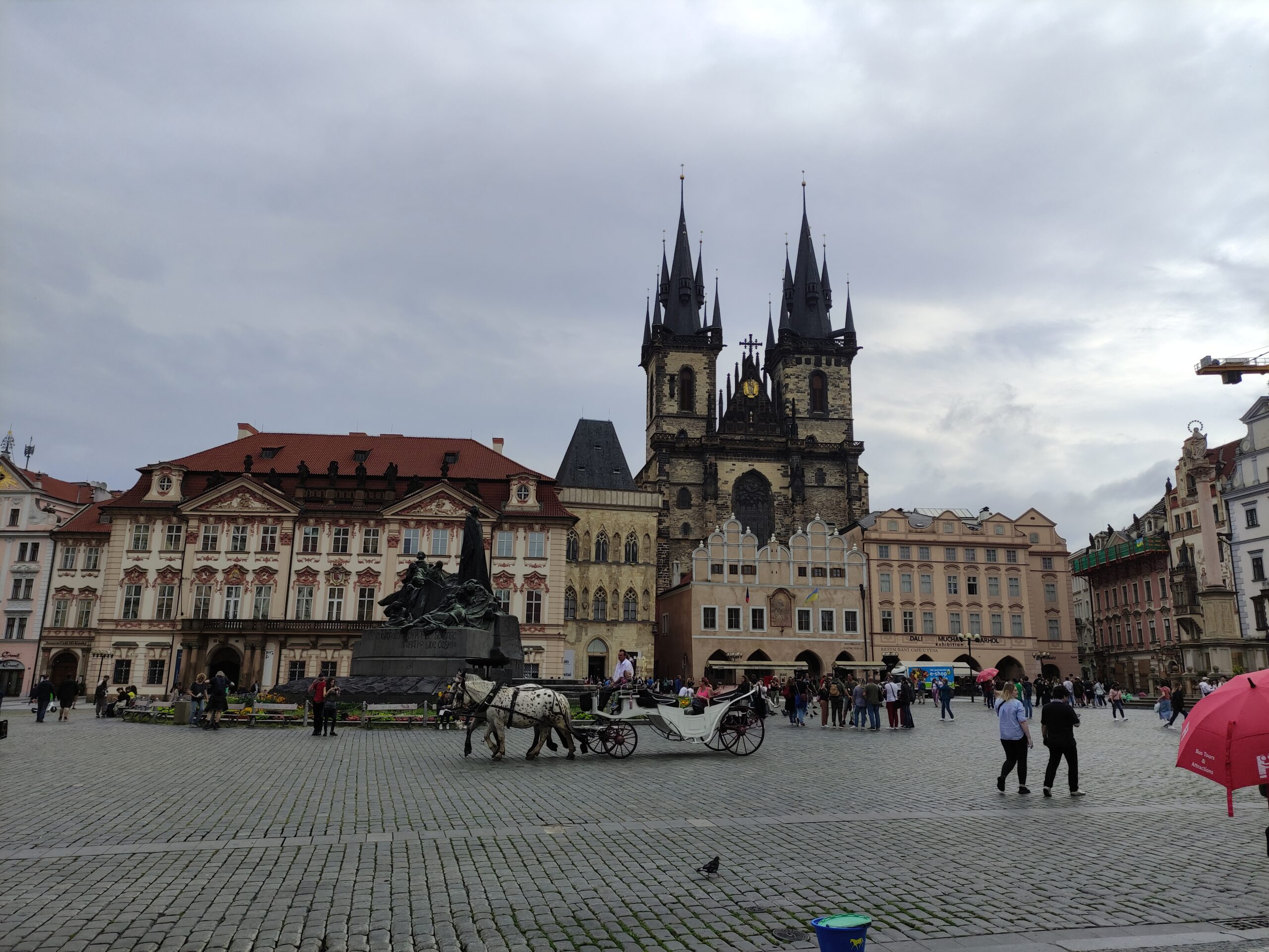 Connecting the dots through mystery – Prague
