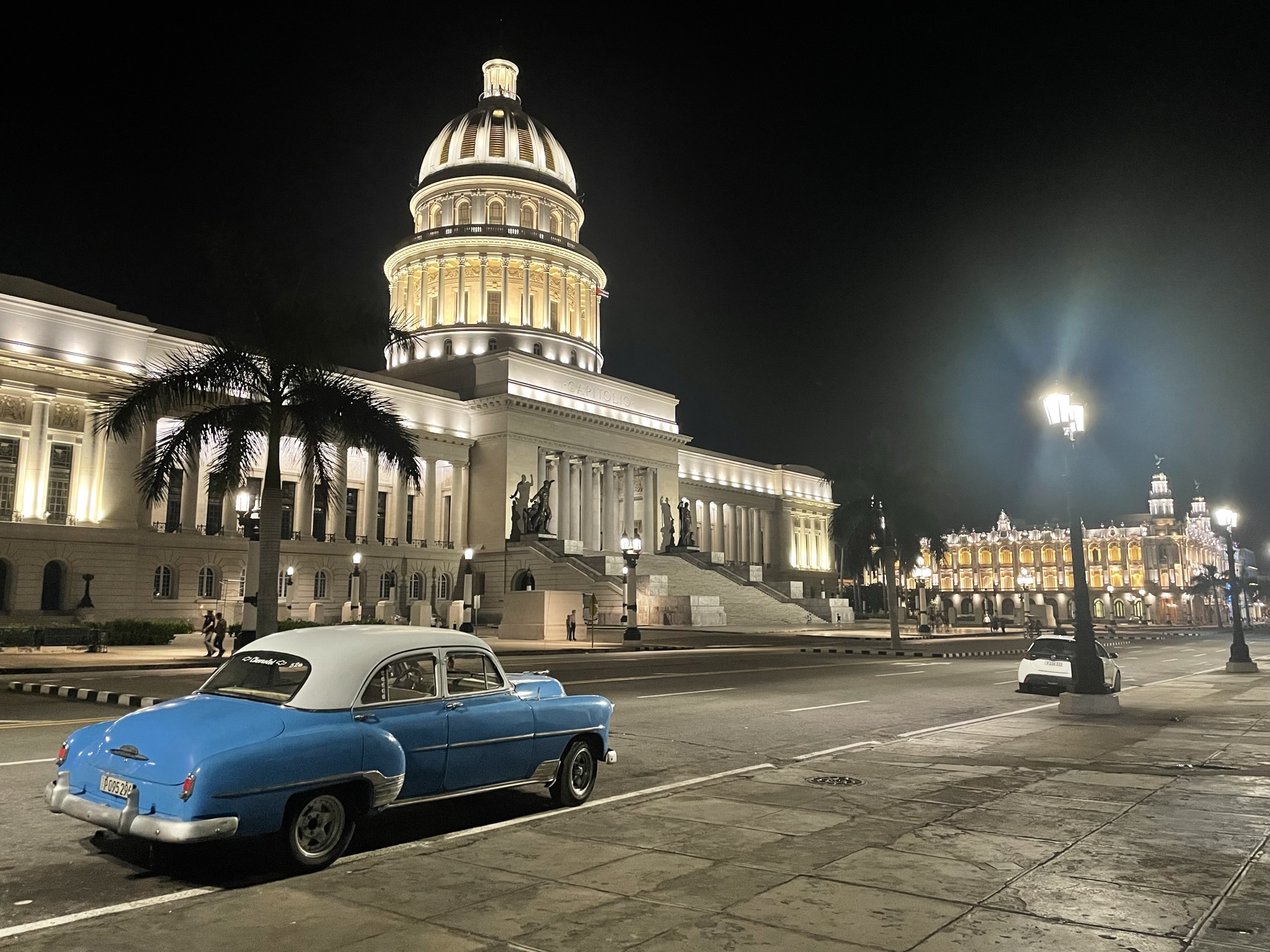 🇨🇺 From Salsa Beats to Rooftop Views: Katerina’s Unforgettable Cuban Experience